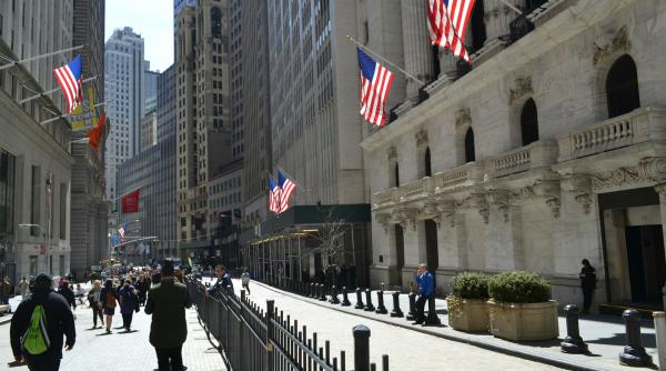 Goldman Sachs și Morgan Stanley prognozează o încetinire a ”Celor 7 magnifici”