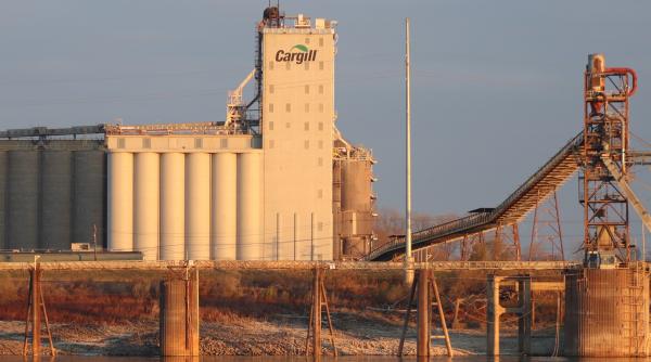 Cargill anunţă că va concedia 8.000 de angajați 