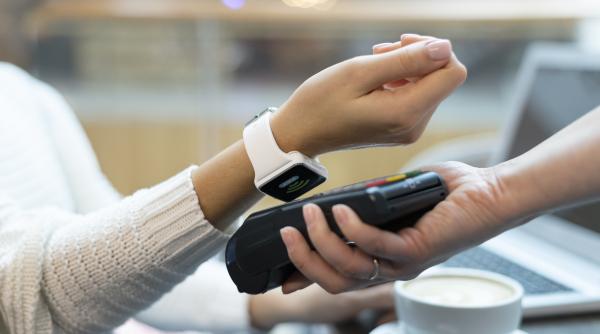 Norvegia, prima țară care lansează o alternativă la Apple Pay pe iPhone