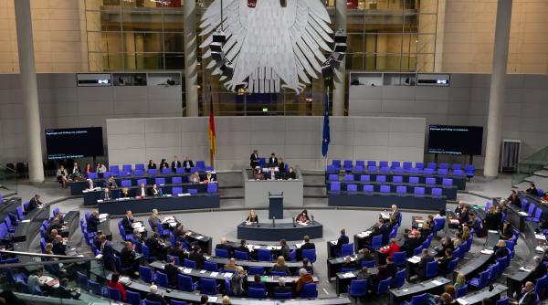 Cum vor partidele politice să relanseze economia fragilă a Germaniei