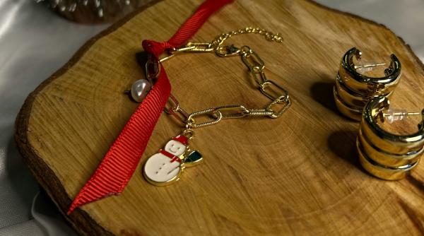 Aurul, cel mai dorit cadou de sărbători. Cu cât s-a scumpit anul acesta şi la ce nivel a ajuns