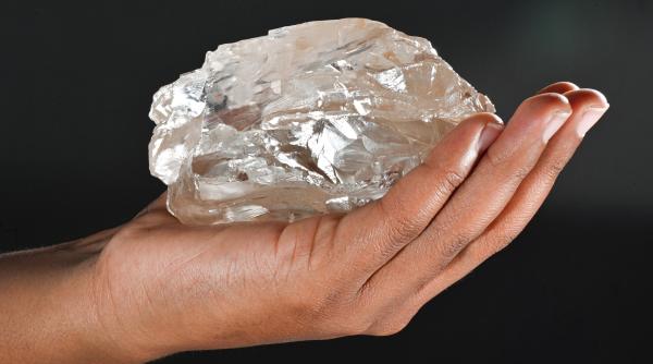 Lucara și-a botezat două diamante excepționale, descoperite în Botswana