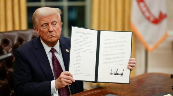 Trump a înghețat 70 de miliarde de dolari în ajutoare externe. Ce se întâmplă cu Ucraina