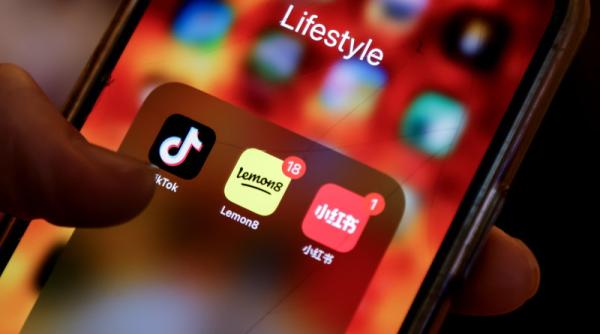 Microsoft e în cărţi pentru preluarea TikTok, dezvăluie Donald Trump