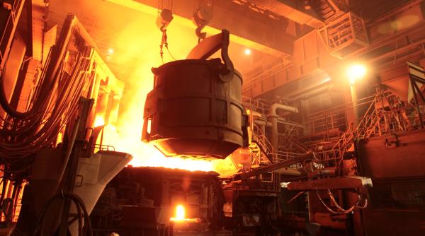 Industria din Europa Centrală se redresează, dar pericolul vine din SUA