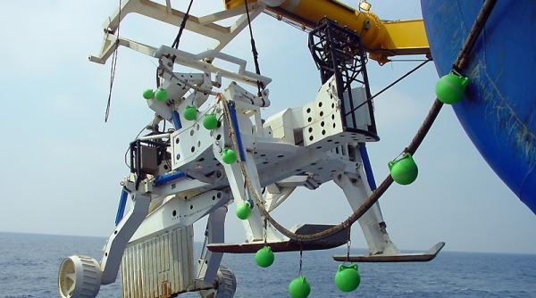 Meta va desfășura un cablu submarin de 50.000 km prin cinci continente