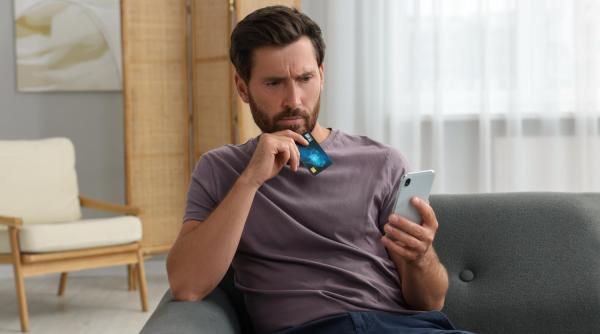 SVA umflă facura la telefon? ANCOM avertizează asupra serviciilor cu valoare adăugată