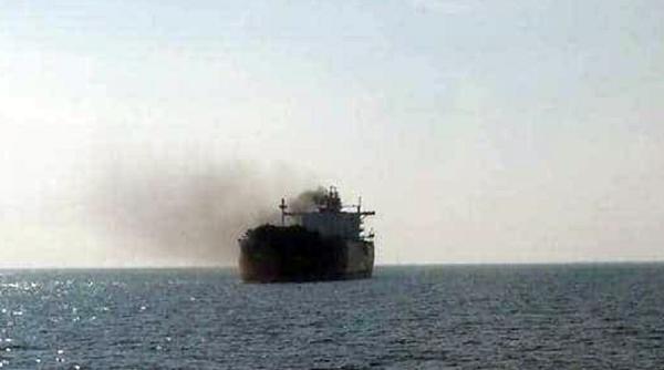 Coliziune între un petrolier și un cargou în largul coastelor Marii Britanii: Incendiu uriaş și zeci de victime