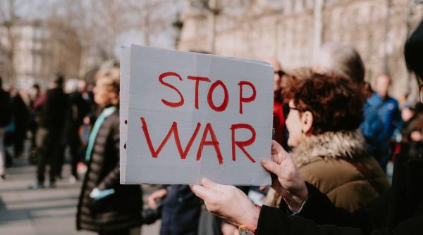 Ucraina, de acord cu o încetare imediată a focului, pentru 30 de zile, după negocierile cu SUA. Urmează decizia Rusiei