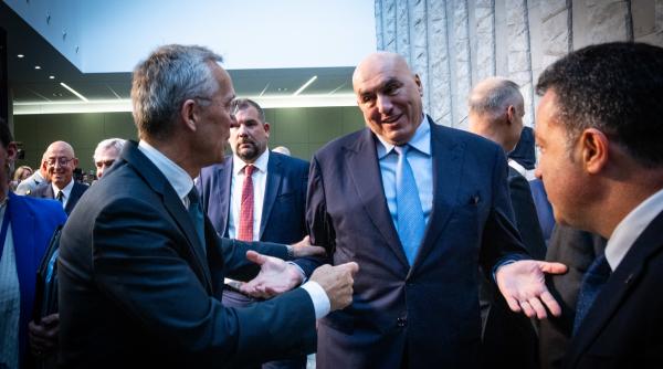 Noi probleme pentru Musk. Italia suspendă negocierile pentru rețeaua Starlink