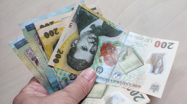 Vești bune înainte de Sărbători: se dau banii în avans!