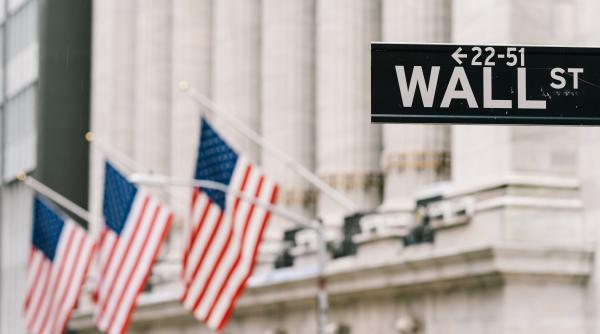 Wall Street, din nou pe verde. Titlurile giganților tehnologici, în prim-plan