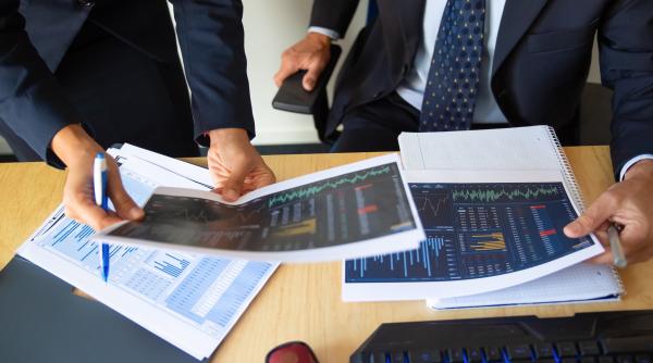 „Noua ordine mondială”: Citi retrogradează acțiunile americane, revalorizează Japonia și Regatul Unit