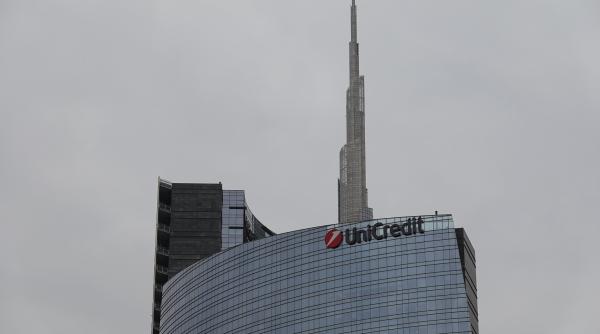 Planul UniCredit prinde contur: Banca italiană, aproape de preluarea Commerzbank
