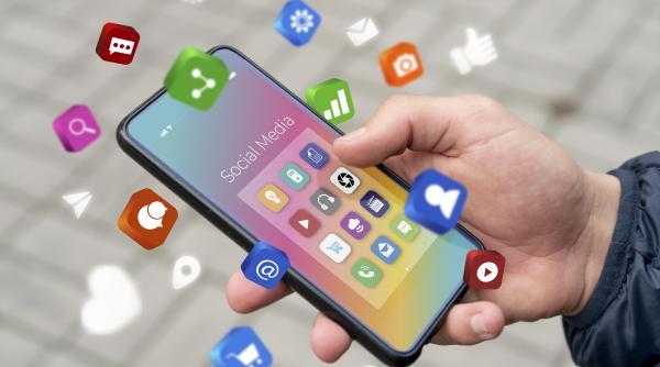 Meta face un pas înapoi și va scana datele publice ale utilizatorilor europeni