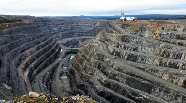 10 mega-mine care țin planeta în priză: cine dă cupru lumii?