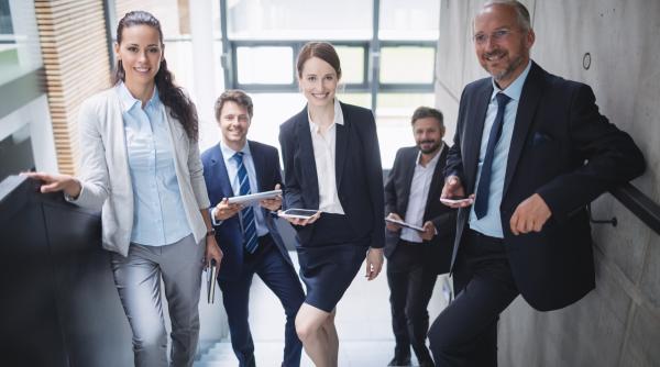 Investitorii bărbați, mai puțin performanți decât femeile?