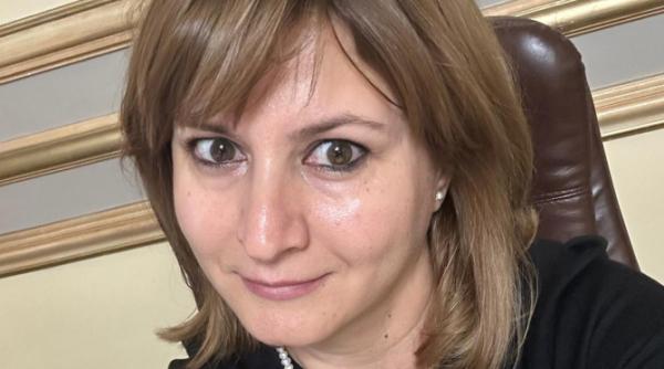 Elena Vlad (CECCAR Constanţa), felicitări pentru câştigătorii concursului de cultură și educație financiar - contabilă, ediția a III-a