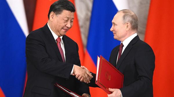 Xi Jinping așteptat la Moscova. Ce va discuta cu Putin privind parada militară