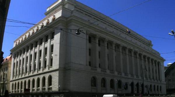 Avertisment de la BNR: deficitul extern a crescut cu 82% față de anul trecut