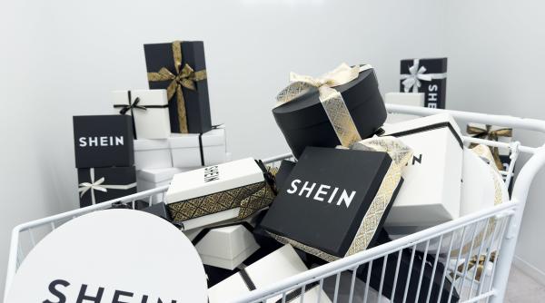 Depozit cât 26 de terenuri de fotbal. Shein se pune la adăpost faţă de riscurile generate de tensiunile comerciale SUA - China