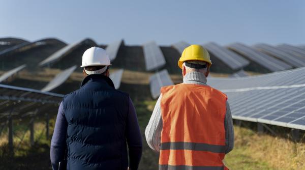 Revoluție în energie! Burduja vrea să desființeze PUZ-urile pentru regenerabile