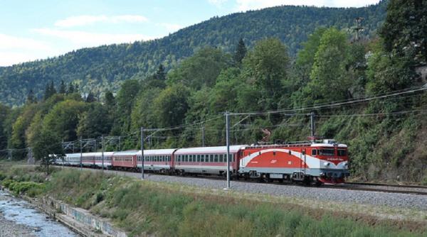 S-a reluat în condiţii normale traficul feroviar pe secţia Predeal - Timişu de Sus