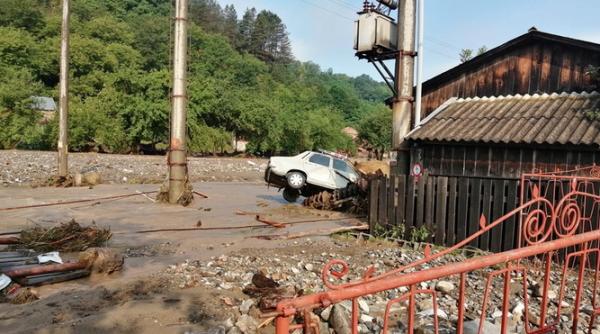 PAID are fonduri să îi despăgubească pe românii afectaţi de inundaţii, dar procentul asiguraţilor este, în continuare, mic