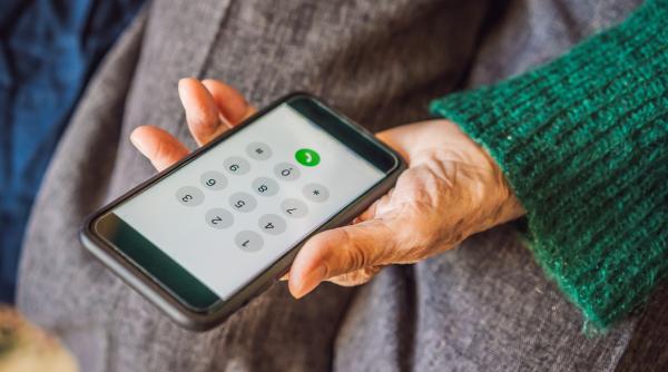 ANCOM trece la blocaje: apelurile cu numere false vor fi tăiate de la sursă