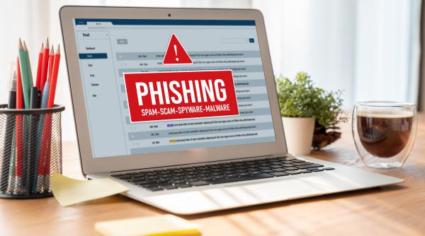 DNSC: Dezinformare, phishing și promisiuni false: schema care face ravagii online