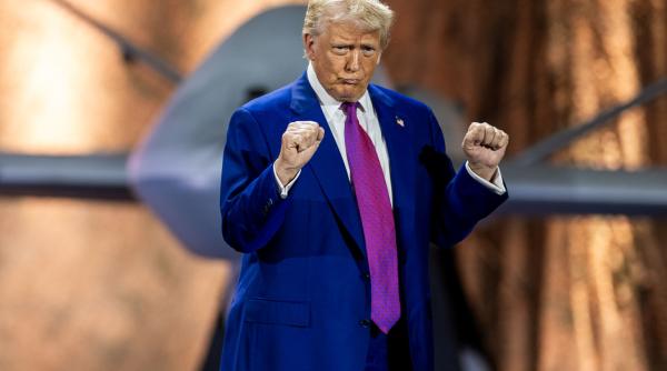 Trump către China: Puteţi lua petrol din Iran, dar cumpărați mai mult de la noi