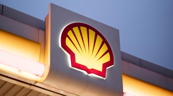 Shell neagă oficial planurile de preluare a BP: „Nicio intenție de ofertă” pentru rivalul britanic