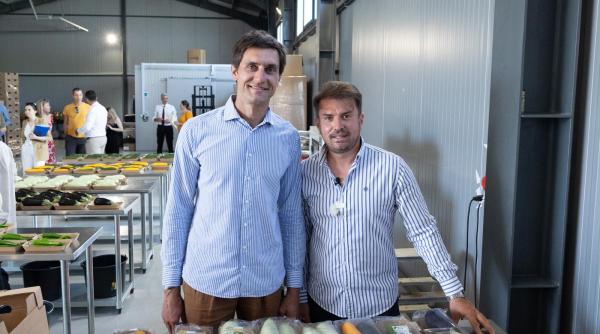 De la fotbal la agricultură: Tătărușanu cultivă legume BIO în județul Dâmbovița