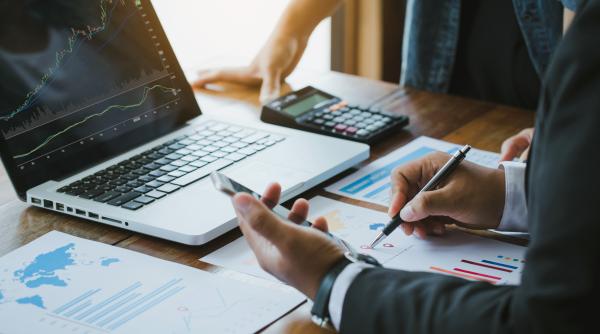 SAF-T devine capcană fiscală pentru micii antreprenori. Termen-limită iminent! 