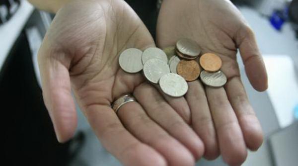 Pensionarii, luați la bani mărunți. Noi prevederi fiscale: impozit, CASS, plafon