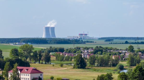 Probleme și la a doua unitate a centralei nucleare din Belarus