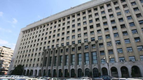 Bonusuri tăiate la Ministerul Transporturilor. Noile criterii de acordare, aprobate de guvern