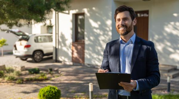 Orașul din România unde ratele pentru o locuință trec de 2.400 de lei pe lună