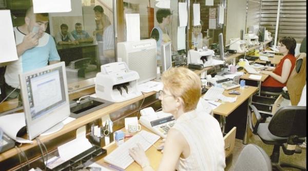 Bugetarii, în alertă: restructurările bat la ușă