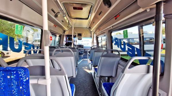 Scandalul microbuzelor electrice la preț dublu, contrazis din toate părțile. Confuzie între cele cu 8 locuri și cele cu 16, dar și la prețurile cu TVA sau fără