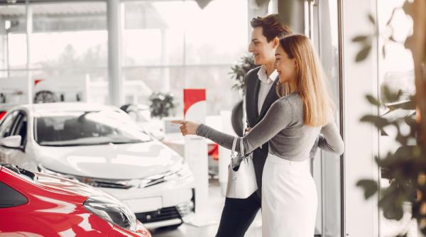 Surpriză pe piața auto: Înmatriculările de autoturisme noi au urcat la 15.043 unități în august