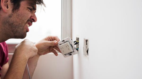 Tarif binom la energie: Cine câștigă și cine pierde - Analiză