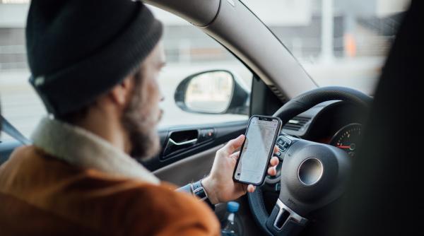 Fraudă de peste 35 de milioane de euro descoperită de ANAF în domeniul ride-sharing