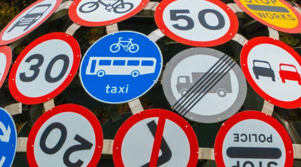 CCR: Ordonanța de urgență nr. 195/2002 privind circulația rutieră este constituțională