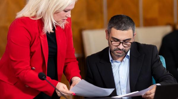 "Nu avem prea mulți bugetari". Ministrul Muncii, Florin Manole, cere redistribuiri, nu tăieri: Exemplu cu Casa de Pensii şi Inspecţia Muncii