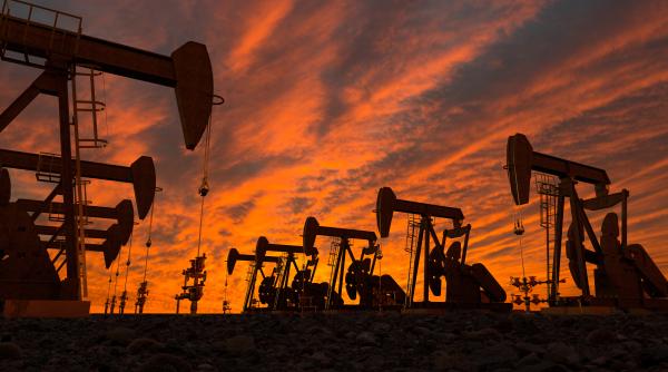 Petrolul se scumpește după decizia OPEC+: Stop la majorarea producției în primul trimestru din 2026