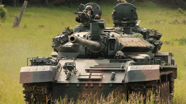 Romarm, sub tirul declarațiilor ministrului Miruță, chiar înaintea termenul-limită SAFE. Reacţia companiei: Declarațiile pot afecta negocierile internaționale