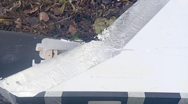 Ce scrie pe drona care a căzut în Puiești