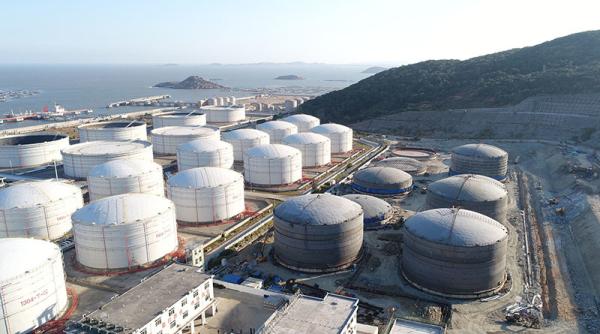 China a ieșit la cumpărături și barilul respiră din nou