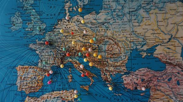 Avertismentul BNR: România, prinsă în epicentrul furtunii geopolitice